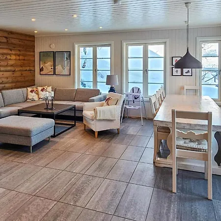5 Bedroom Stunning In Rauland