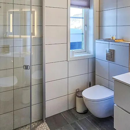 5 Bedroom Stunning In Ferienhaus